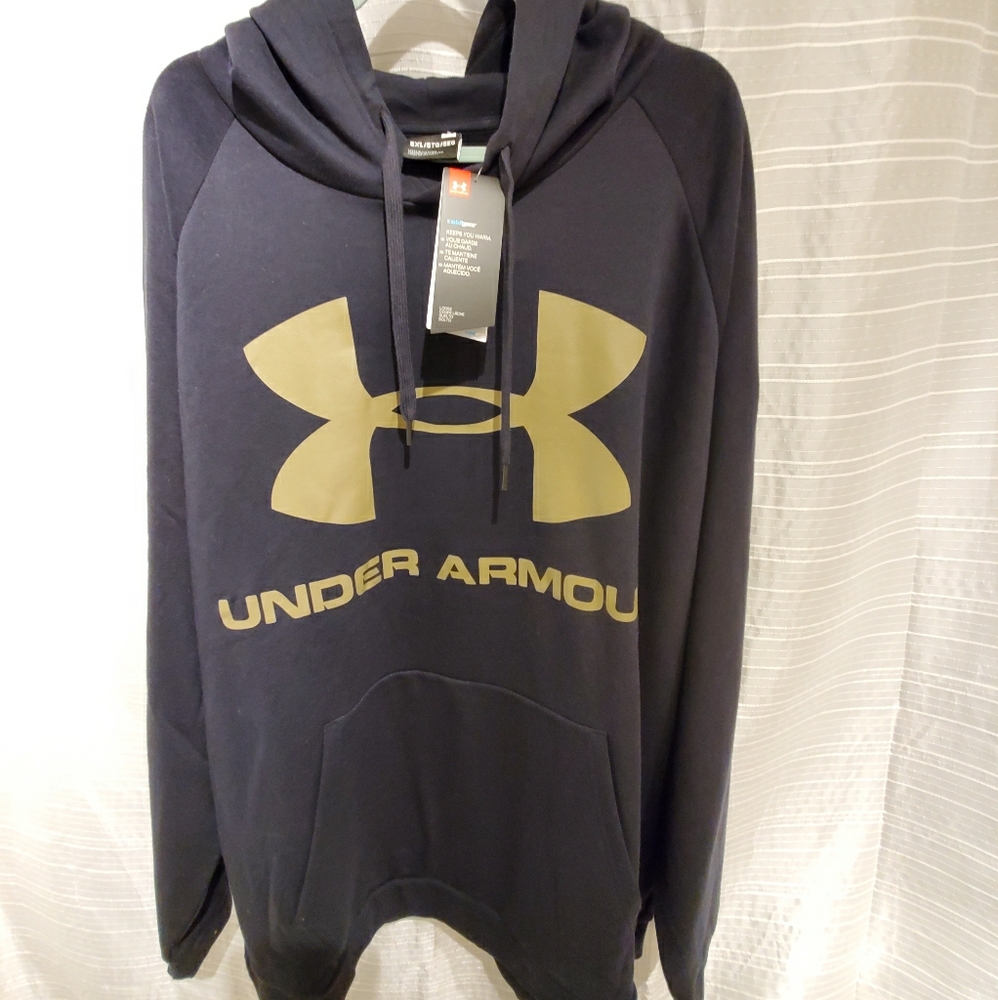Under Armour cold gear hooded sweatshirt pullover